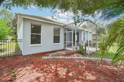 Exterior - 6111 Gannetside Pl, Lithia, FL 33547 photo 4 of 4