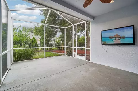 Exterior - 6111 Gannetside Pl, Lithia, FL 33547 photo 3 of 4