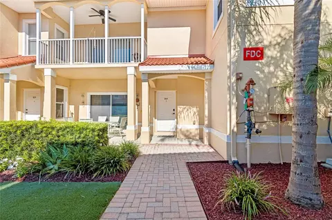 21041 Sunpoint Way #201, Lutz, FL 33558