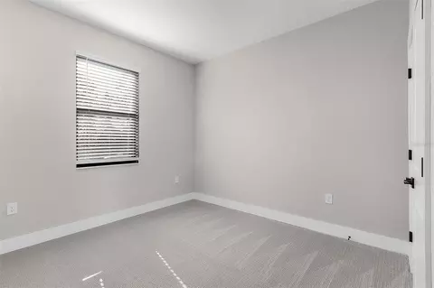 Bedroom - 2405 Gallagher Rd, Dover, FL 33527 photo 4 of 4