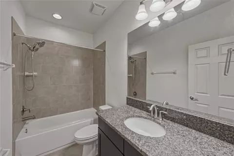 Bath - 5904 Shell Ridge Dr, Lithia, FL 33547 photo 15 of 15