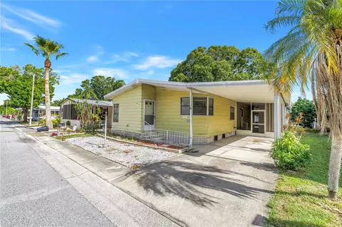 1001 Starkey Rd #292, Largo, FL 33771