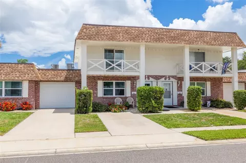 Exterior - 802 Mindy Ct #802, Largo, FL 33771 photo 1 of 8