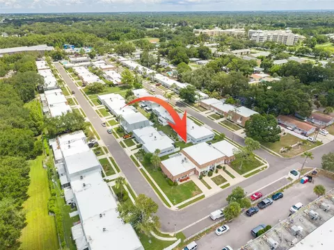 View/Area - 802 Mindy Ct #802, Largo, FL 33771 photo 1 of 7