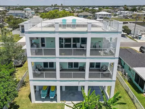 Exterior - 4389 5th Isle Dr, Hernando Beach, FL 34607 photo 10 of 12