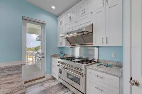 Kitchen - 4389 5th Isle Dr, Hernando Beach, FL 34607 photo 3 of 5