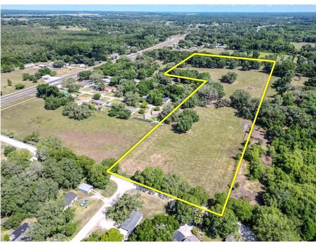 Crystal Way, Dade City, FL 33523