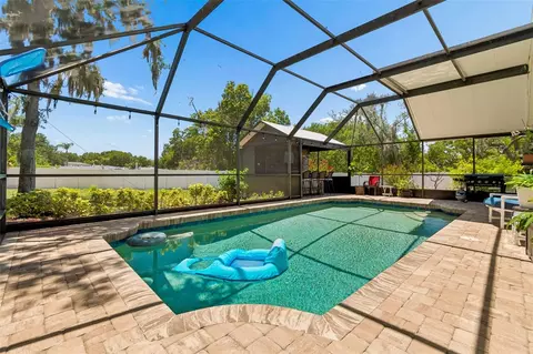Exterior - 11129 Bridgecreek Dr, Riverview, FL 33569 photo 10 of 37