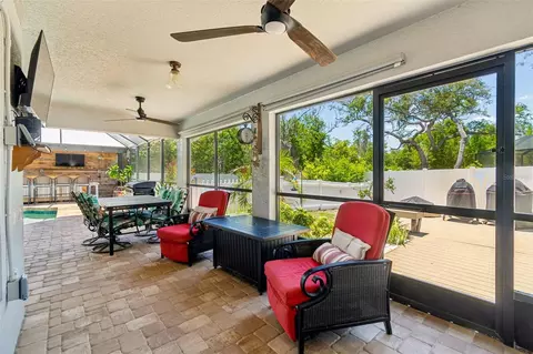 Exterior - 11129 Bridgecreek Dr, Riverview, FL 33569 photo 16 of 37