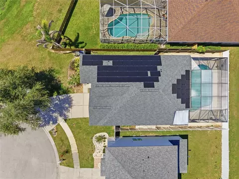 View/Area - 704 Parsons Pointe St, Seffner, FL 33584 photo 2 of 4