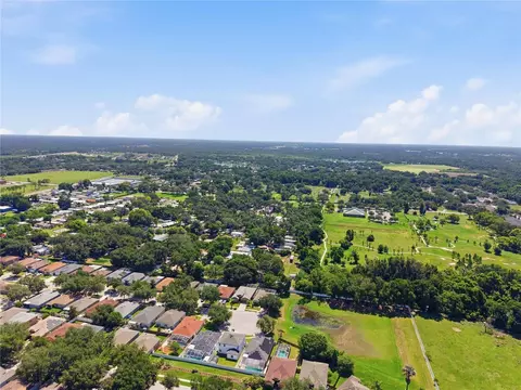 View/Area - 704 Parsons Pointe St, Seffner, FL 33584 photo 4 of 4