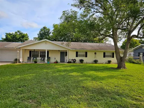 8822 E Cresco Ln, Inverness, FL 34450