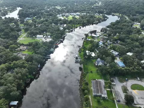 View/Area - 10922 Park Dr, Riverview, FL 33569 photo 8 of 11