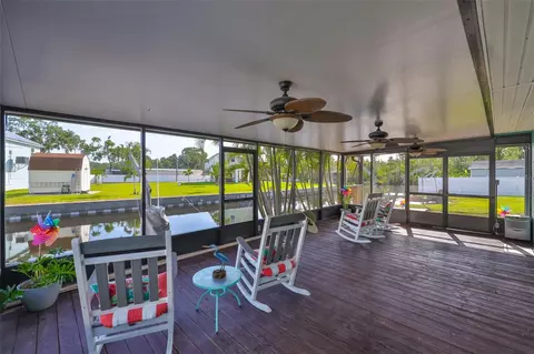 Exterior - 10922 Park Dr, Riverview, FL 33569 photo 2 of 6