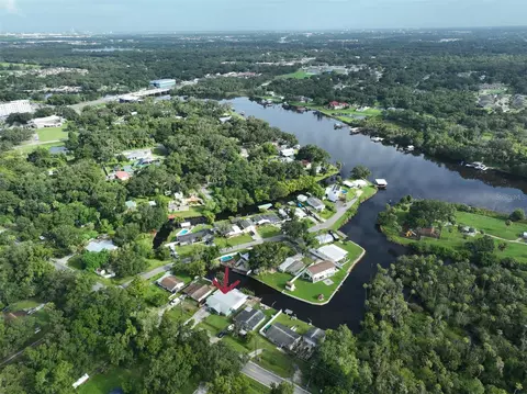 View/Area - 10922 Park Dr, Riverview, FL 33569 photo 6 of 11