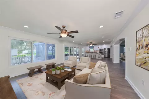 Living - 10922 Park Dr, Riverview, FL 33569 photo 1 of 9