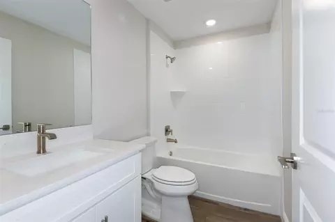 Bath - 6087 SW 97th Pl, Ocala, FL 34476 photo 4 of 4