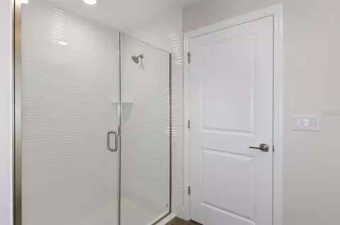 Bath - 6087 SW 97th Pl, Ocala, FL 34476 photo 3 of 4