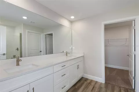 Bath - 6087 SW 97th Pl, Ocala, FL 34476 photo 1 of 4