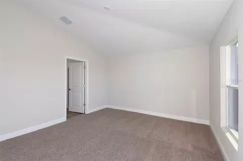 Bedroom - 6087 SW 97th Pl, Ocala, FL 34476 photo 2 of 5