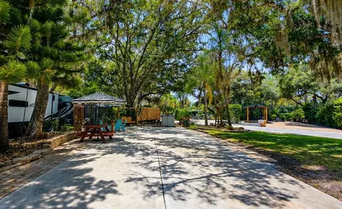 243 Saddle Ln, River Ranch, FL 33867 photo 1