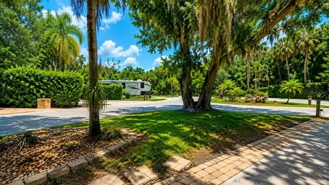 243 Saddle Ln, River Ranch, FL 33867 photo 5