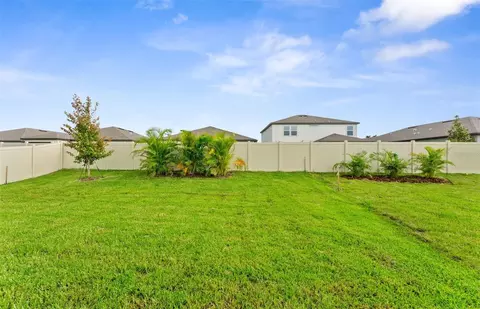 Exterior - 9883 Hickory Pines Ave, Riverview, FL 33578 photo 3 of 9