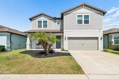 6390 Bradford Woods Dr, Zephyrhills, FL 33542
