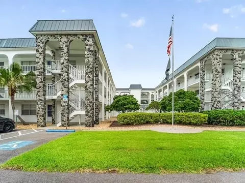 4801 Airport Rd #119, Zephyrhills, FL 33542