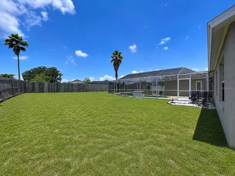 Exterior - 12803 Yarn Pl, Riverview, FL 33569 photo 14 of 16