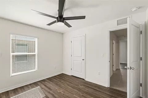Bedroom - 10213 Cloudburst Ct, Riverview, FL 33578 photo 10 of 12