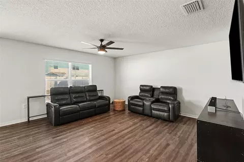 Living - 10213 Cloudburst Ct, Riverview, FL 33578 photo 2 of 3