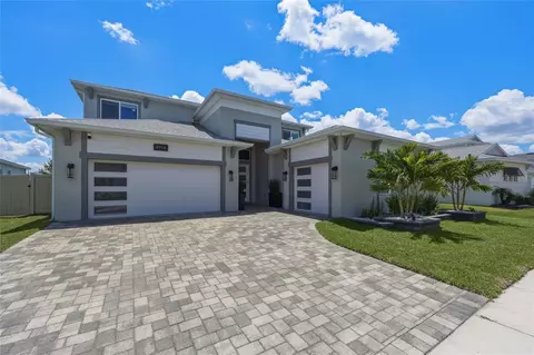8958 Ivy Stark Blvd, Wesley Chapel, FL 33545