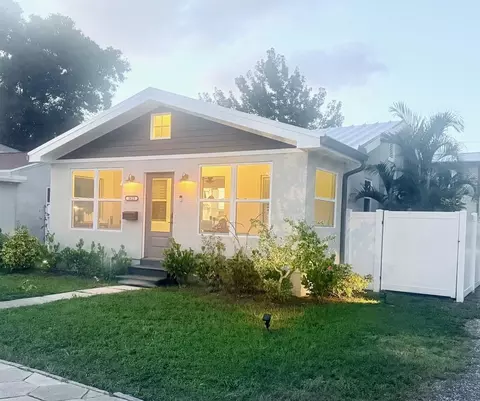 2623 14th Ave N, Saint Petersburg, FL 33713