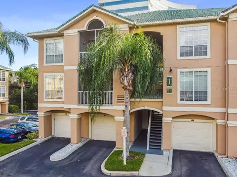 1201 Bay Club Cir, Tampa, FL 33607