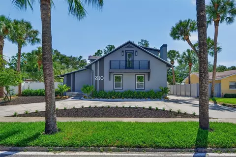 310 Park St N, Saint Petersburg, FL 33710