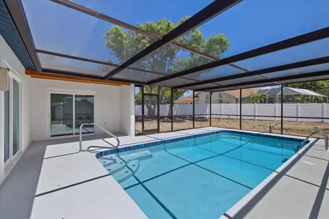Exterior - 11660 Linden Dr, Spring Hill, FL 34608 photo 8 of 15