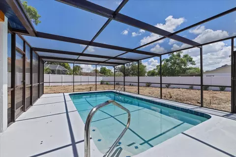 Exterior - 11660 Linden Dr, Spring Hill, FL 34608 photo 2 of 15