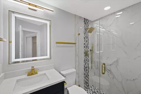 Bath - 11660 Linden Dr, Spring Hill, FL 34608 photo 3 of 7