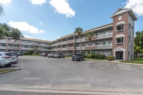 2461 Rhodesian Dr #45, Clearwater, FL 33763