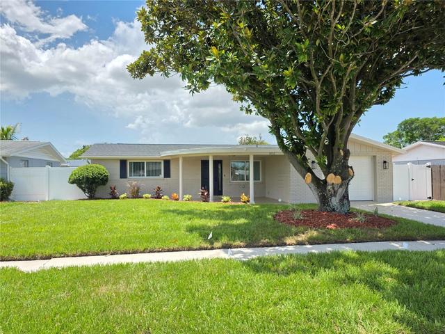 5752 Lanate Ave, New Port Richey, FL 34652