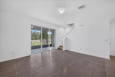 8655 Falling Blue Pl, Riverview, FL 33578 photo 9