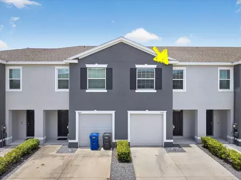 Exterior - 8655 Falling Blue Pl, Riverview, FL 33578 photo 4 of 5