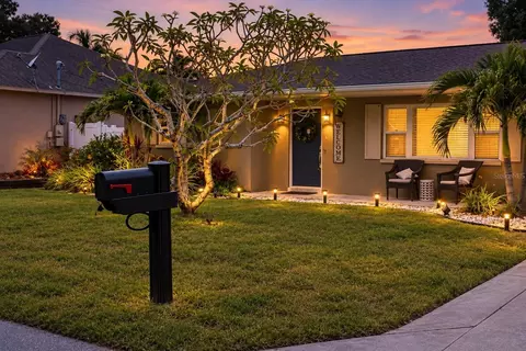 10541 86th Ave, Seminole, FL 33772