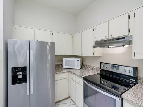 Kitchen - 3454 Killdeer Pl, Palm Harbor, FL 34685 photo 5 of 6