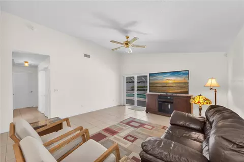 Living - 10626 Foxcrest Way, Riverview, FL 33569 photo 1 of 3
