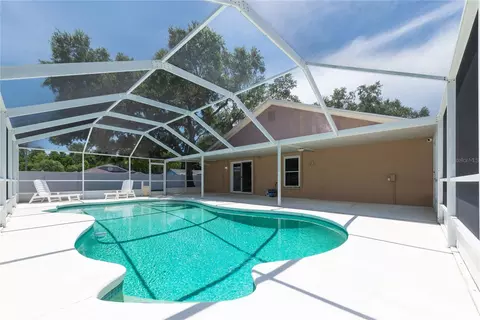 Exterior - 10626 Foxcrest Way, Riverview, FL 33569 photo 5 of 11