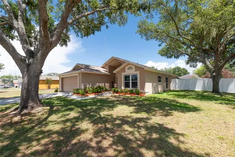 Exterior - 10626 Foxcrest Way, Riverview, FL 33569 photo 11 of 11
