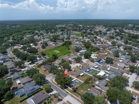 View/Area - 10626 Foxcrest Way, Riverview, FL 33569 photo 6 of 7