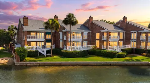 5210 Interbay Blvd #3, Tampa, FL 33611